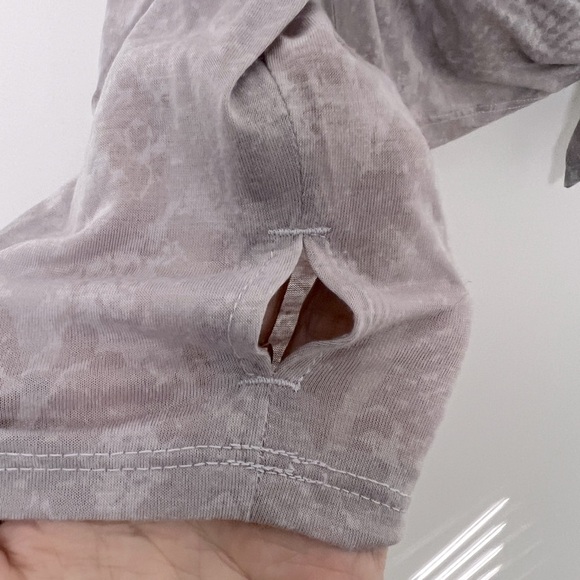 JoyLab Purple Snakeskin Open Front Waist Knot Tie Long Sleeve Athletic Top Sz L - Picture 5 of 8